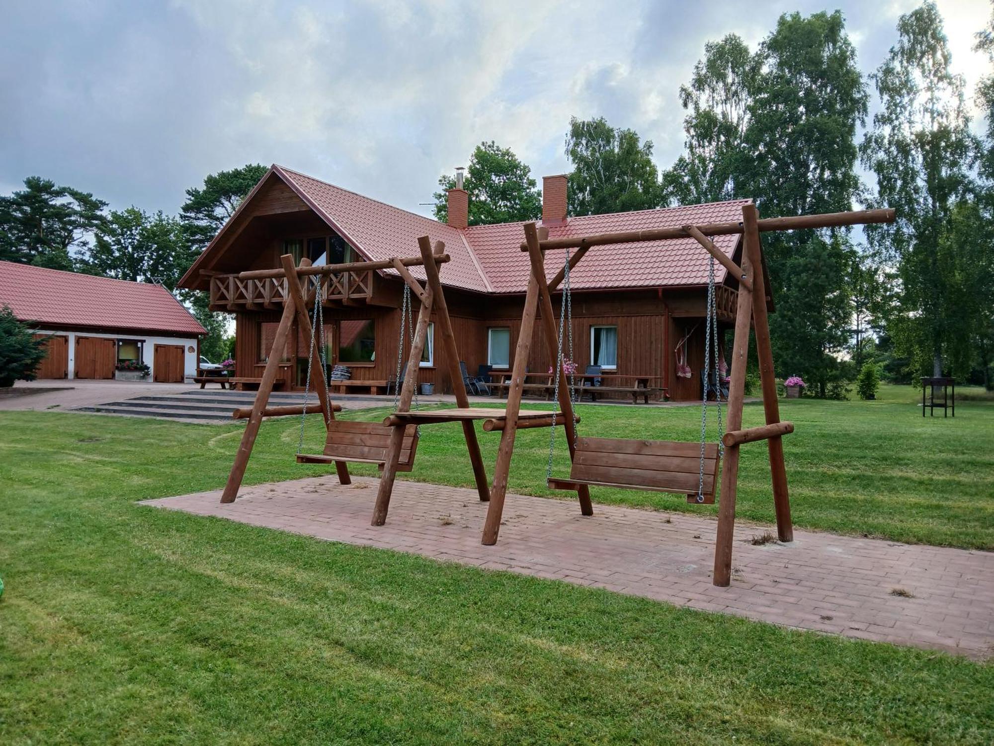 Guest House Vilcini Бернати Экстерьер фото